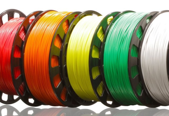 A Guide to Choosing the Right 3D Printing Filament:  ABS vs PLA Part 1.