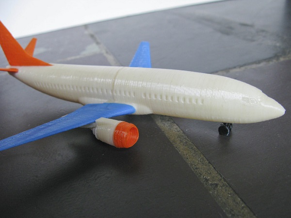 3D model miniature of Boeing 737-300