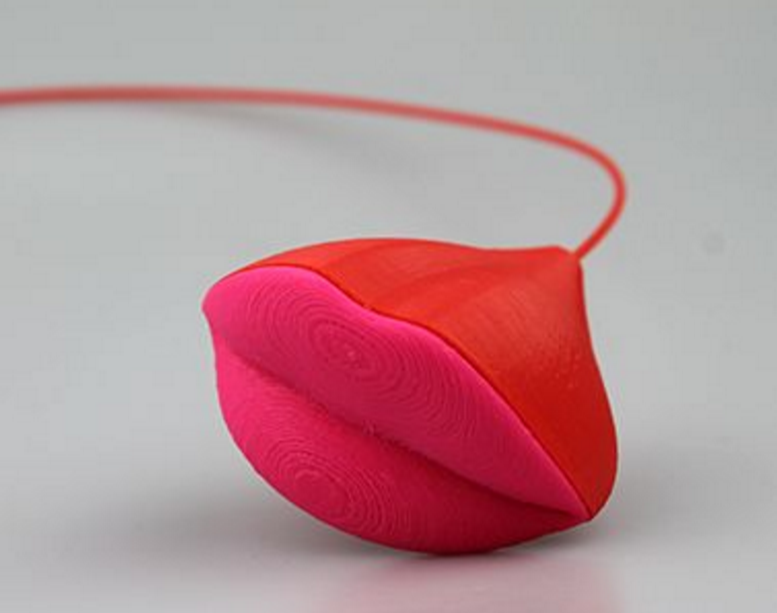 Valentine's Day 3D Printed Kiss