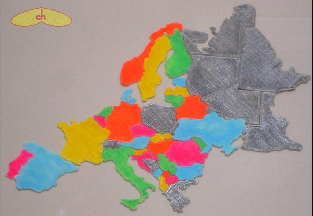 Europe map 3D printed puzzle