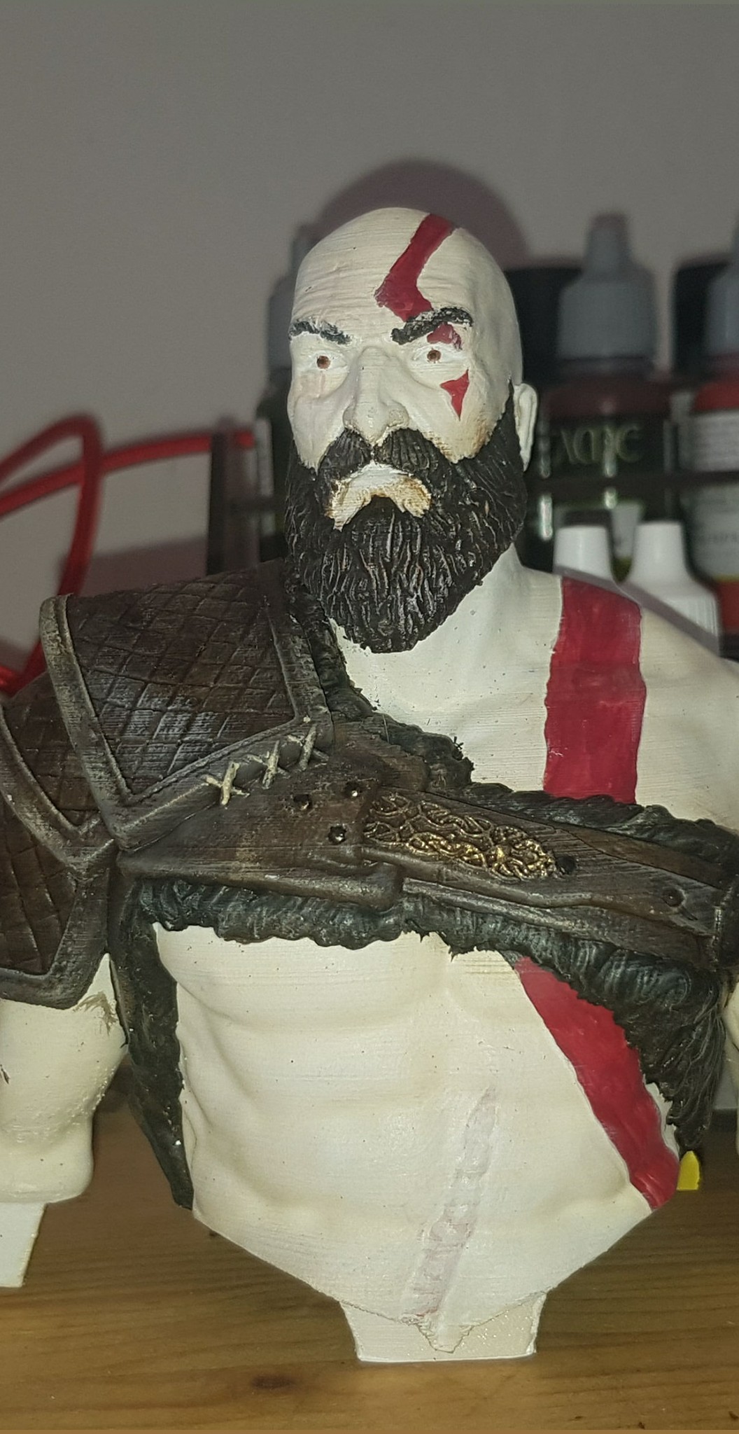 Old Kratos 3D Printing Figurine Photo 9