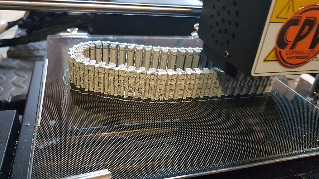 3D printed tank tread