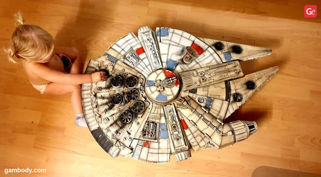 Giant Millennium Falcon Star Wars 3D printed models