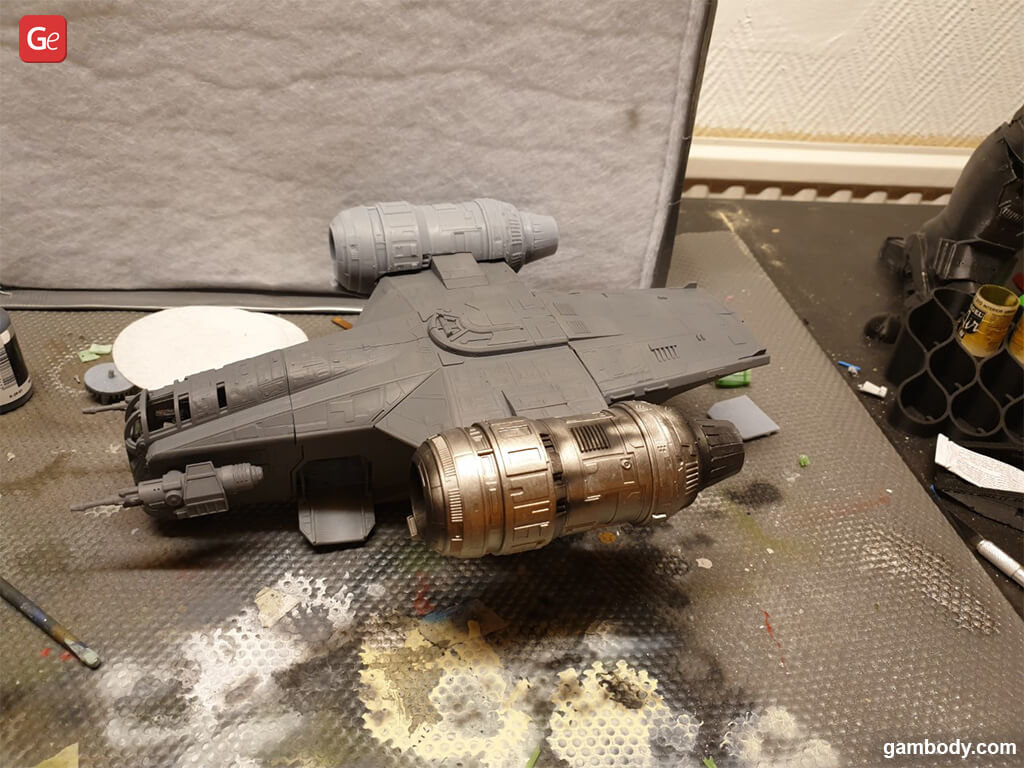 Painting Razor Crest 3D printed ship