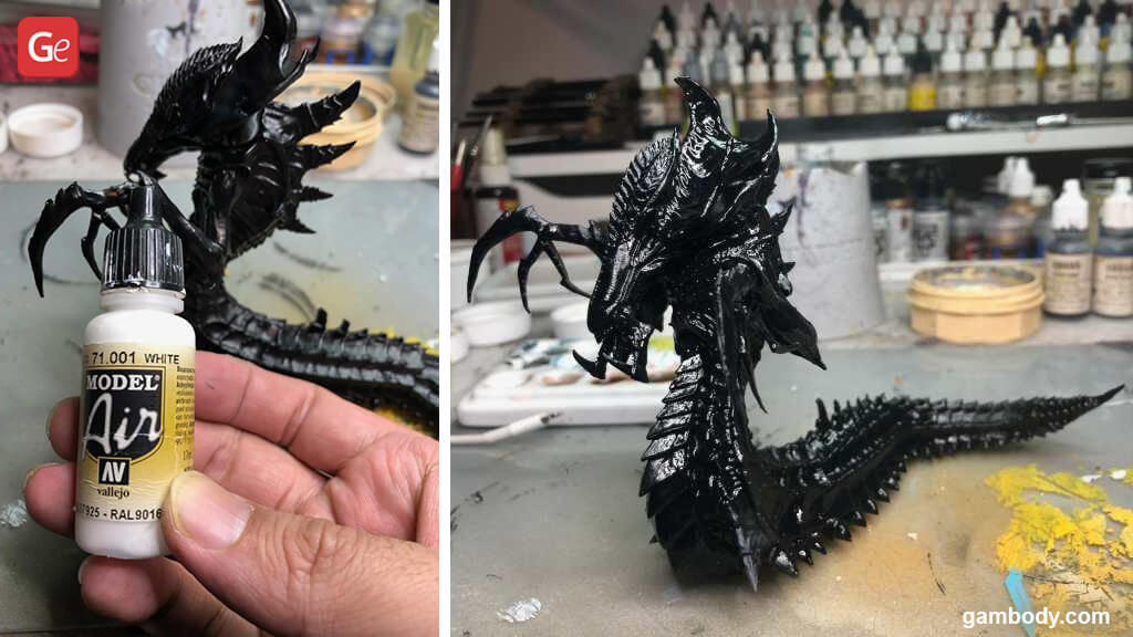 Adding coat of black paint to StarCraft Hydralisk figure