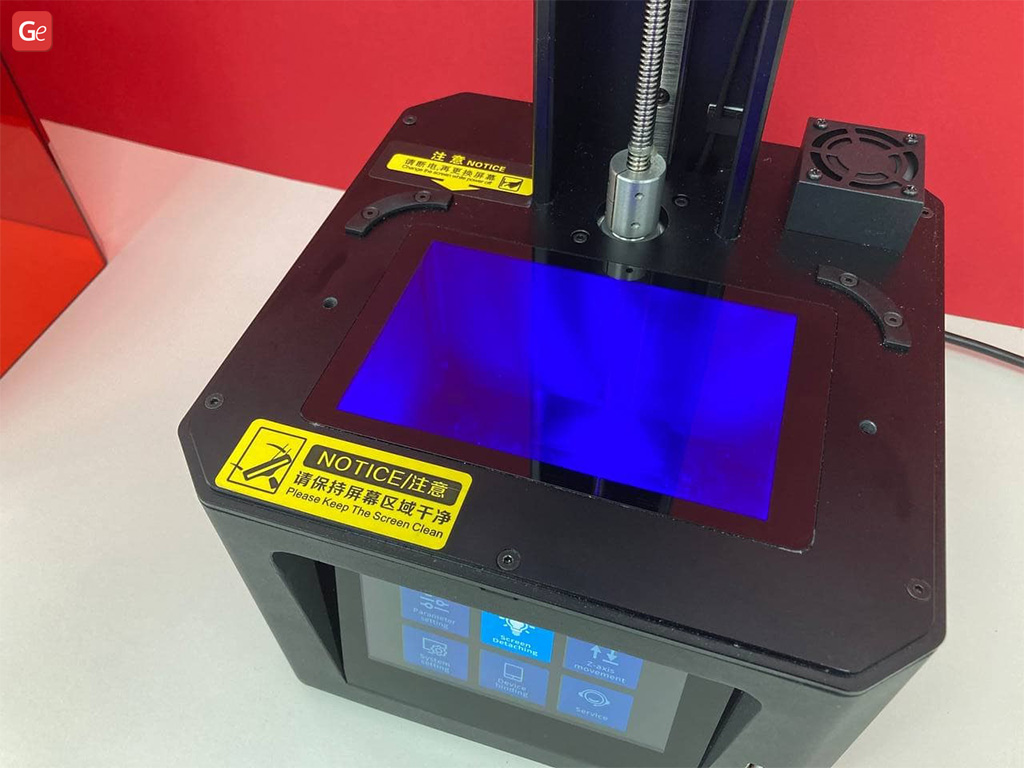 Creality Halot-One resin 3D printer integral light source