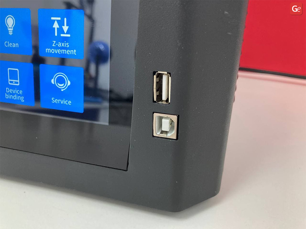 USB and computer ports in Halot-One 3D printer