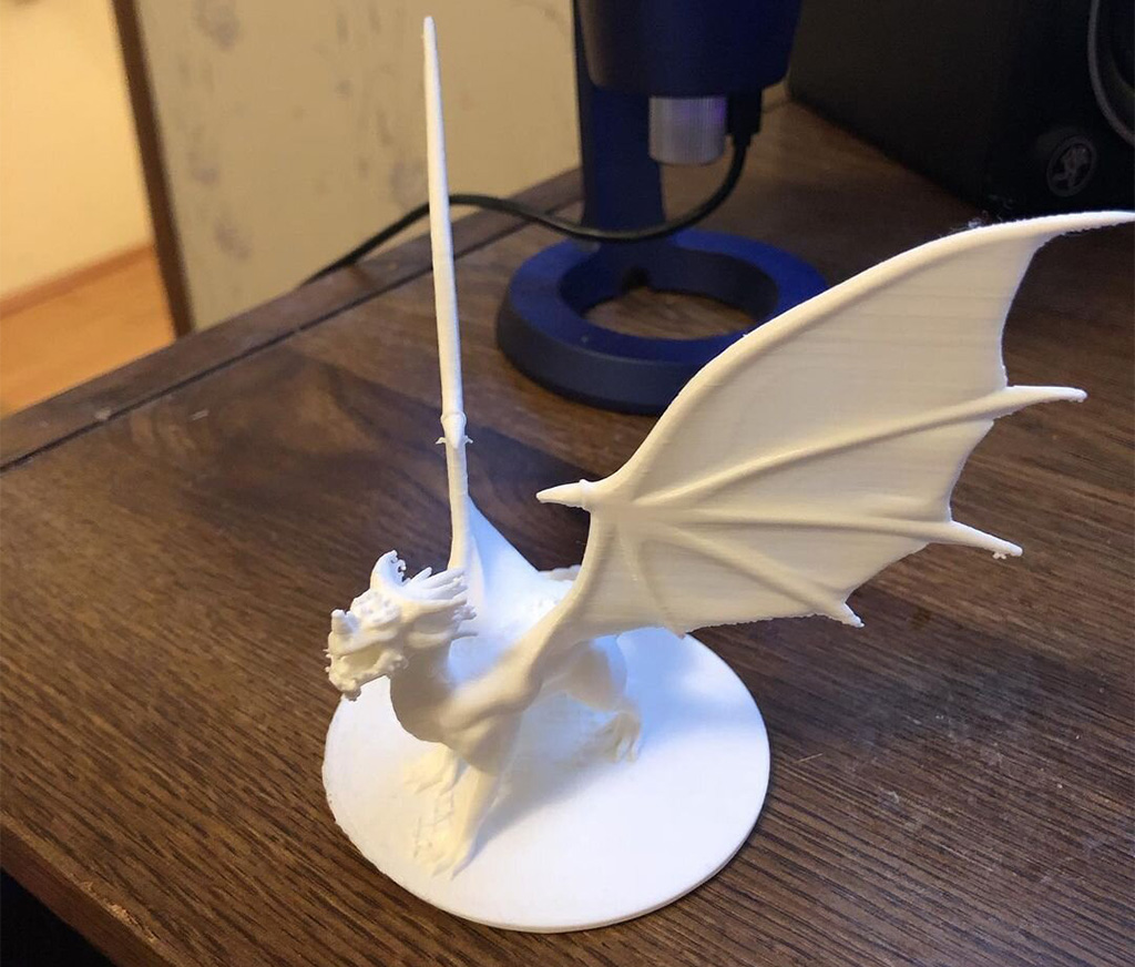 White D&D dragon made on a 3D printer