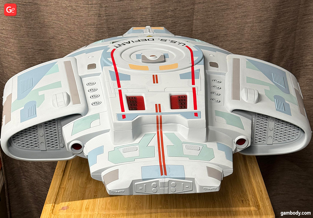 USS Defiant Star Trek