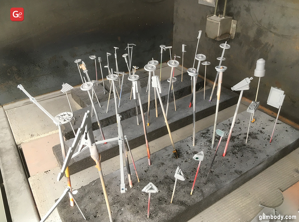 Lixar e aplicar primer em peças impressas em 3D De volta para o futuro para imprimir