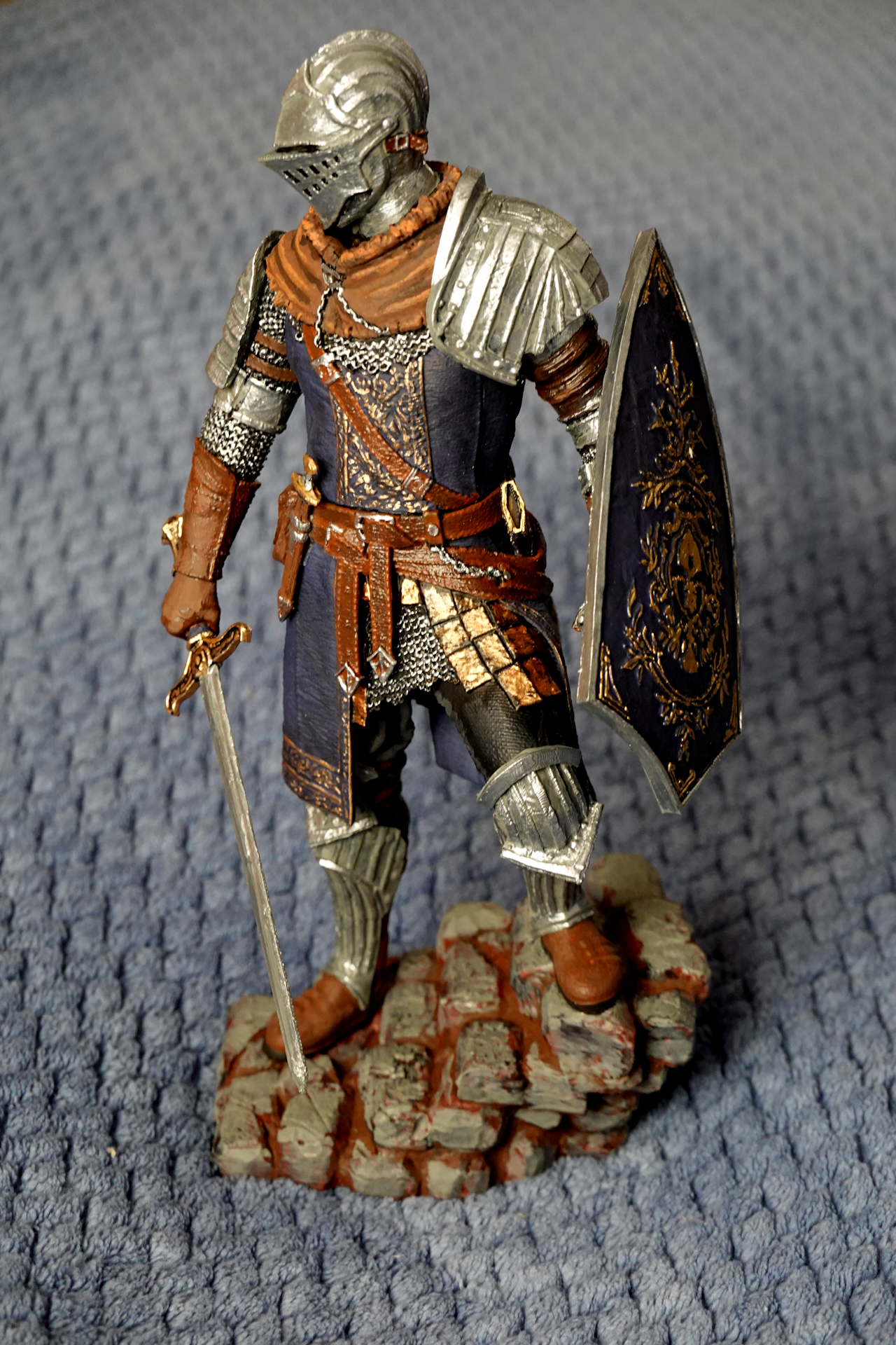 Knight of Astora front view