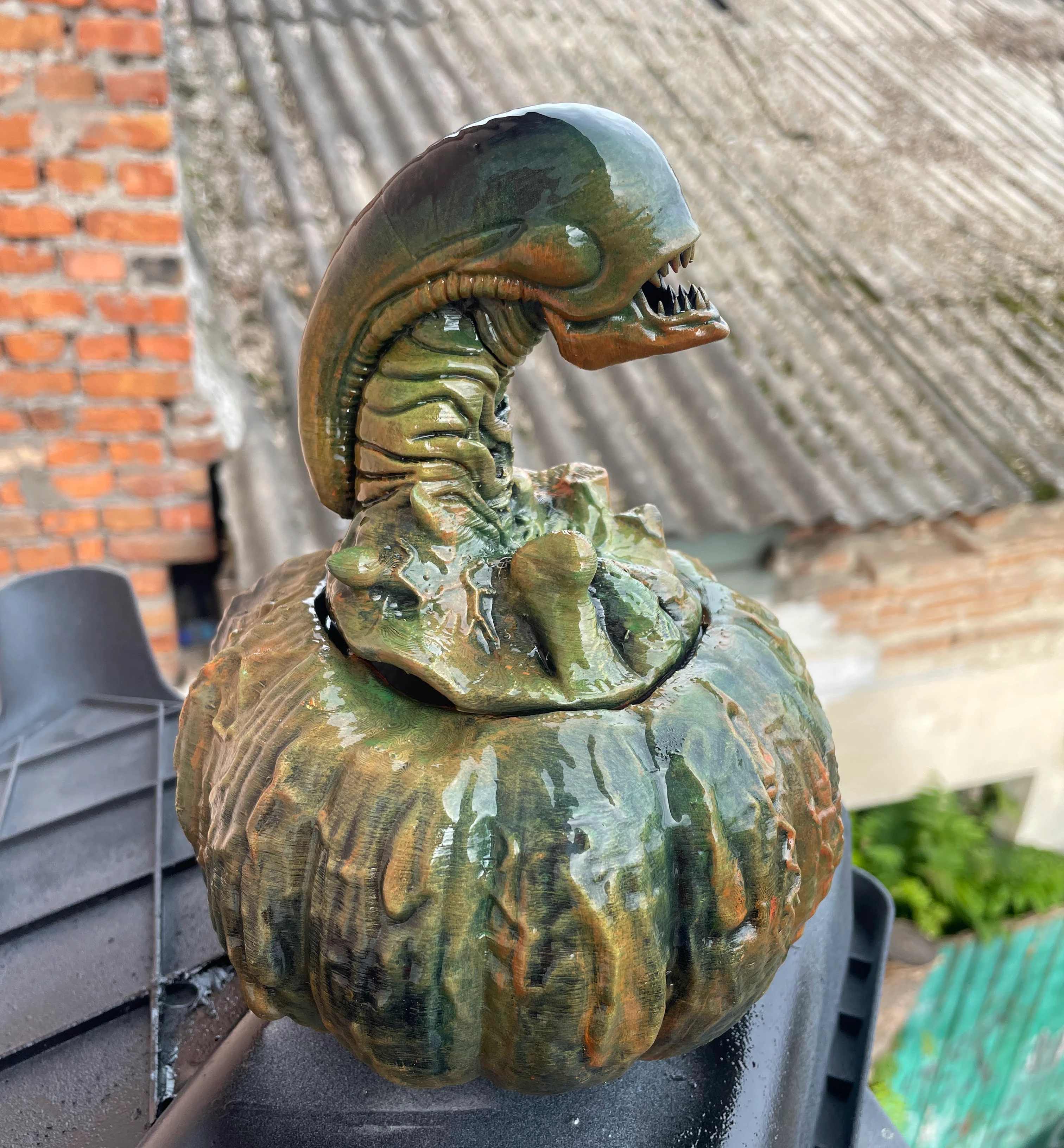 From print to paint: My Alien Pumpkin