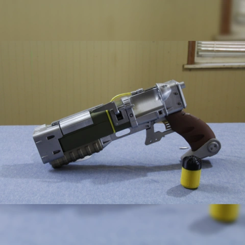 preview of Fallout 4 Laser Pistol