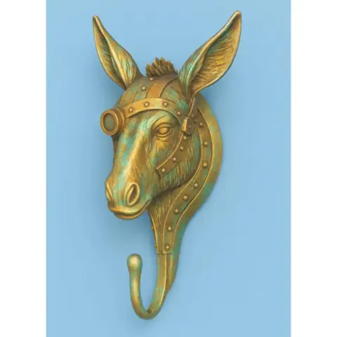 Steampunk donkey head wall hook with gear details and goggles, designed for 3D printing.