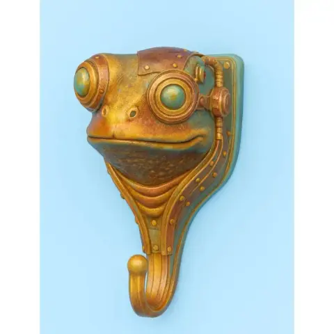 Steampunk frog head wall hook with gears and ornate details in golden and bronze tones.