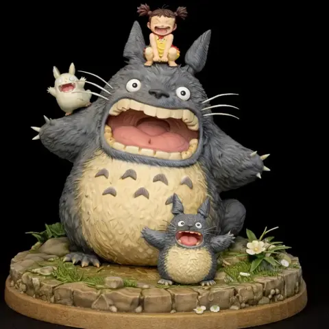 Totoro & Mei – Diorama Collector