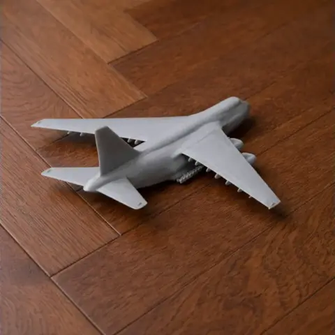 Antonov An-124 Plane