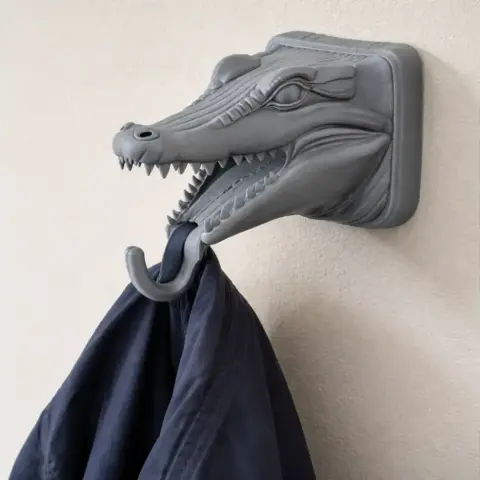 Crocodile Head Wall Hanger Coat and Key Holder Hook