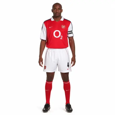 Patrick Vieira Figurine