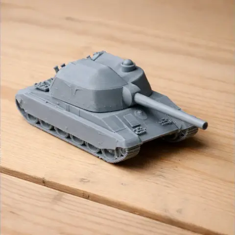 Gray 3D-printed model of a 2S19 Msta-S tank, detailed with turret and cannon.