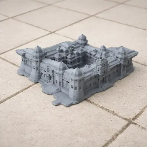 Detailed 3D printed model of Bincknoll Castle with intricate towers and walls.